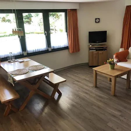 Appartement Cresta Di Studio- Dusche- Wc- Erdgeschoss-parterre By Interhome *